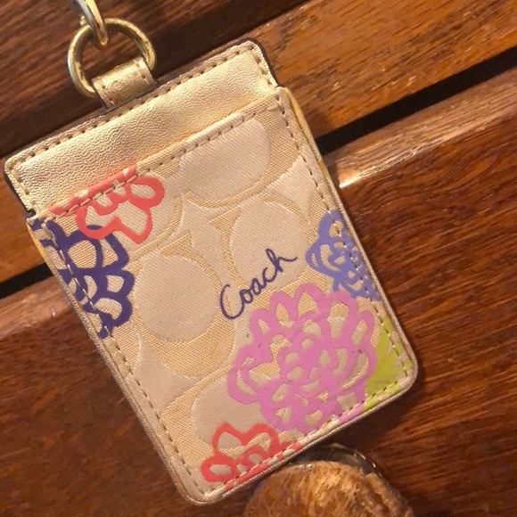 coach name badge - Picture 1 of 3